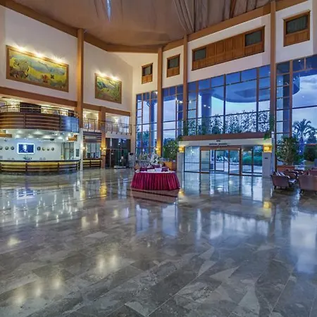 Ośrodek wypoczynkowy Selge & 5*