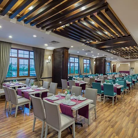 Ośrodek wypoczynkowy Selge & 5*